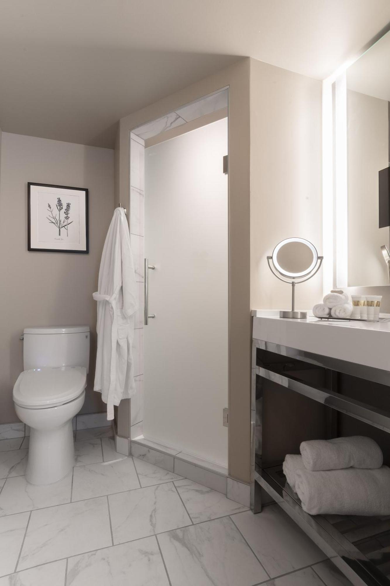 Seven Gables Inn, St Louis West, A Tribute Portfolio Hotel Clayton Ngoại thất bức ảnh