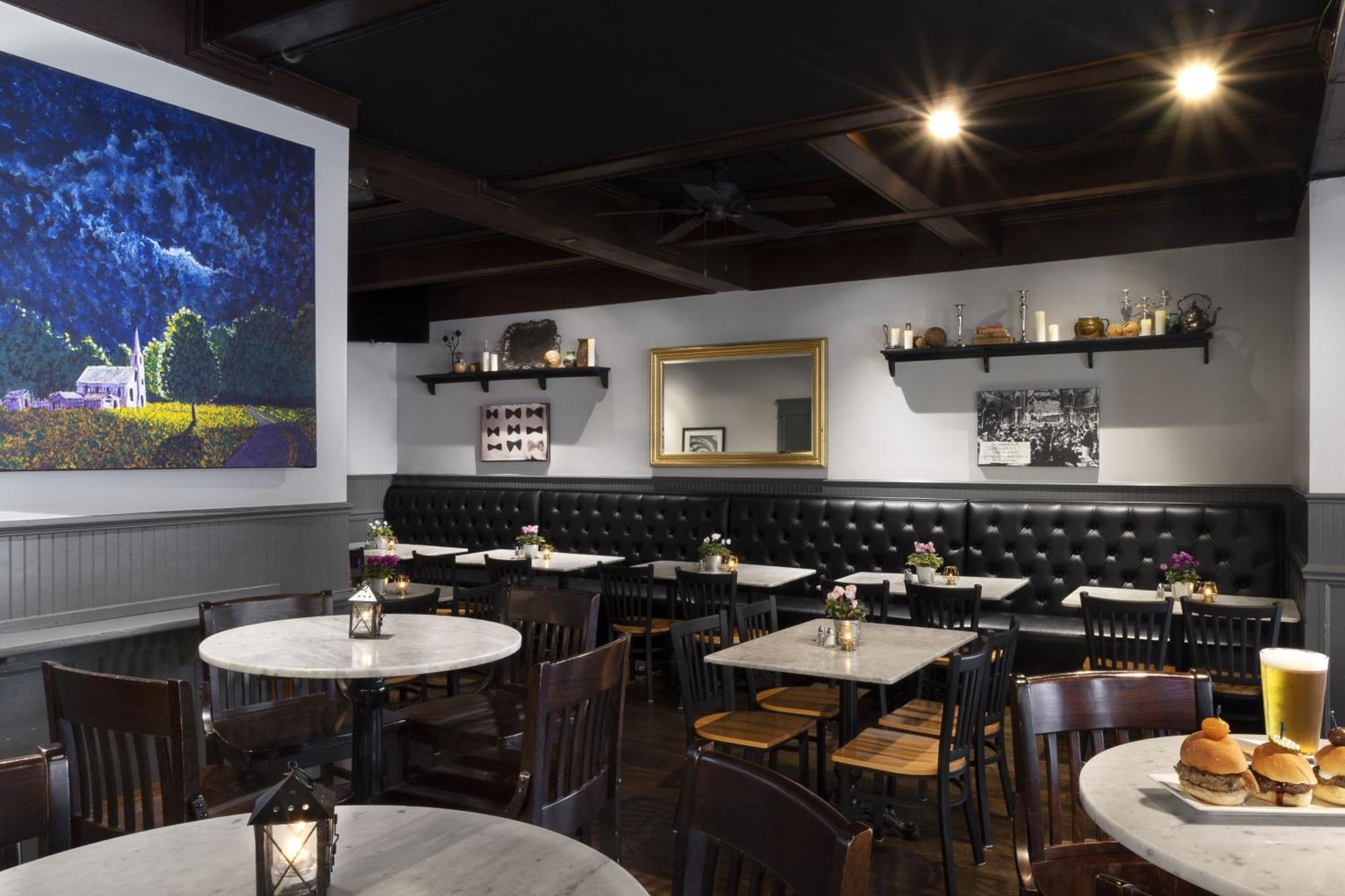 Seven Gables Inn, St Louis West, A Tribute Portfolio Hotel Clayton Ngoại thất bức ảnh