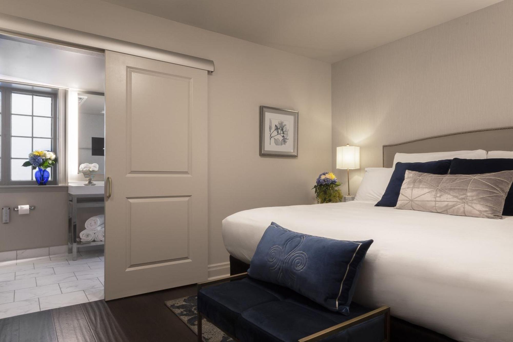 Seven Gables Inn, St Louis West, A Tribute Portfolio Hotel Clayton Ngoại thất bức ảnh
