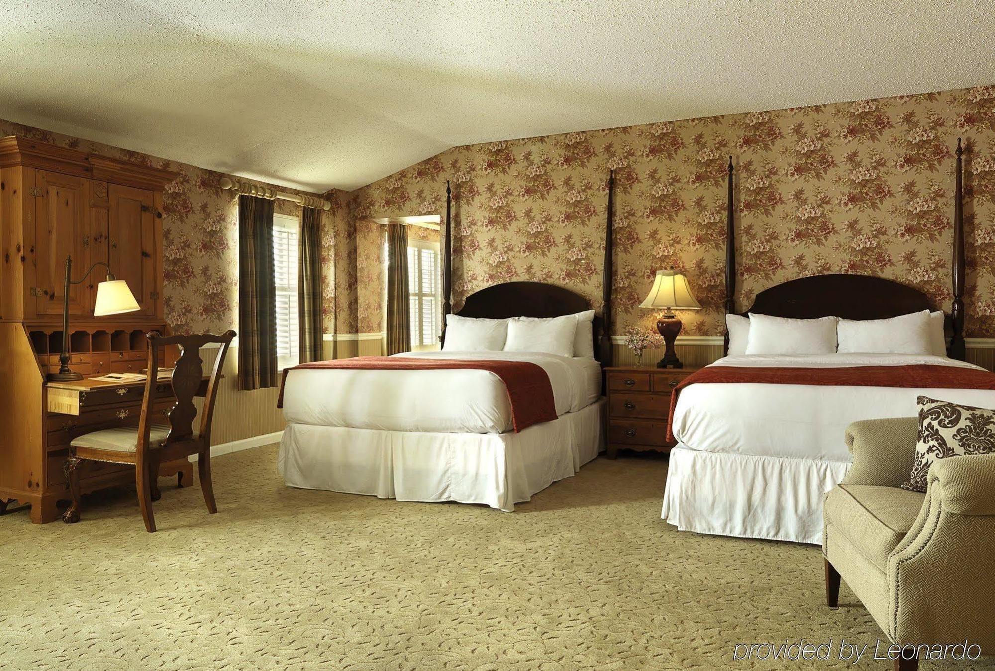 Seven Gables Inn, St Louis West, A Tribute Portfolio Hotel Clayton Phòng bức ảnh